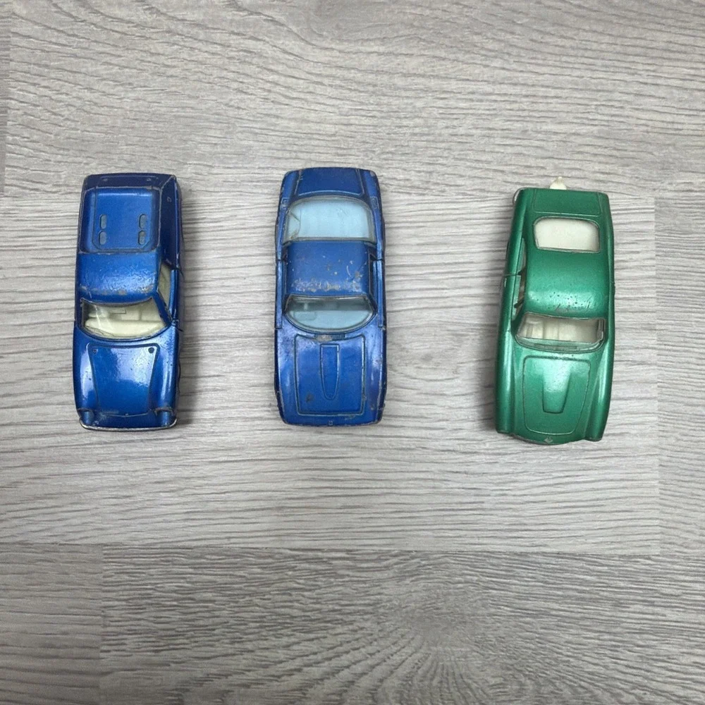 Matchbox Lesney Superfast No. 5 Lotus Europa 75 Ferrari Berlinetta 14 Iso Grifo